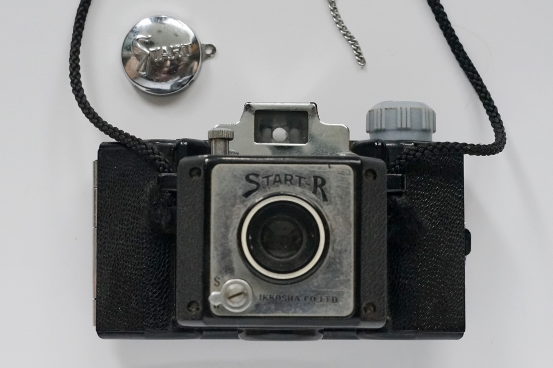 @LOOK @ Start-R 35 minimatue Camera Made in Japan:-)